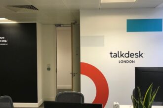 Office Signage Trends Defining Modern Brands